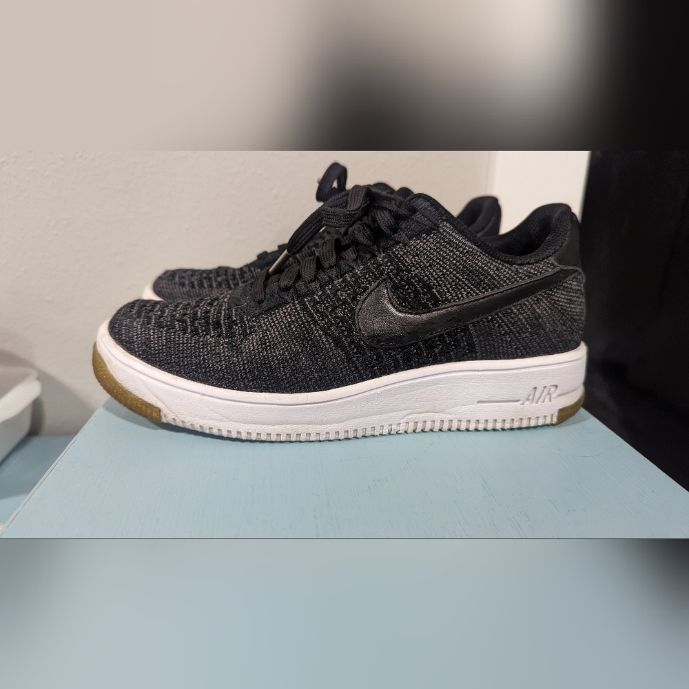 Nike Flyknit Air Force One dark gray and black sneakers Air Force 1 Women's 7.5
